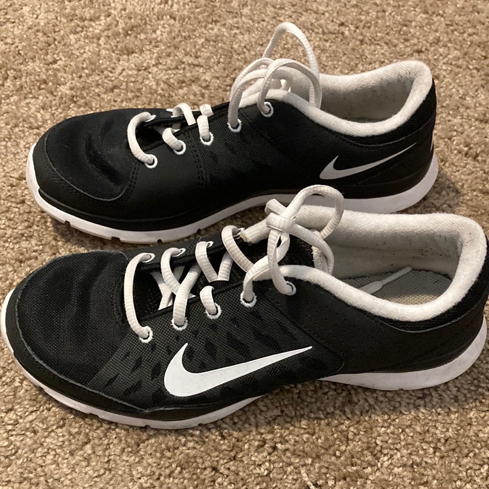 Women Nike shoes